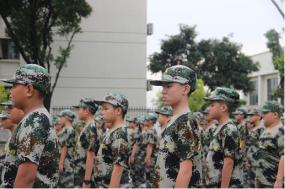 广东军训夏令营